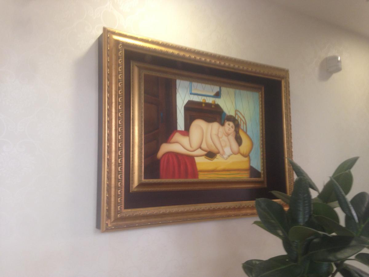 צ'סנטיקו Hotel In מראה חיצוני תמונה